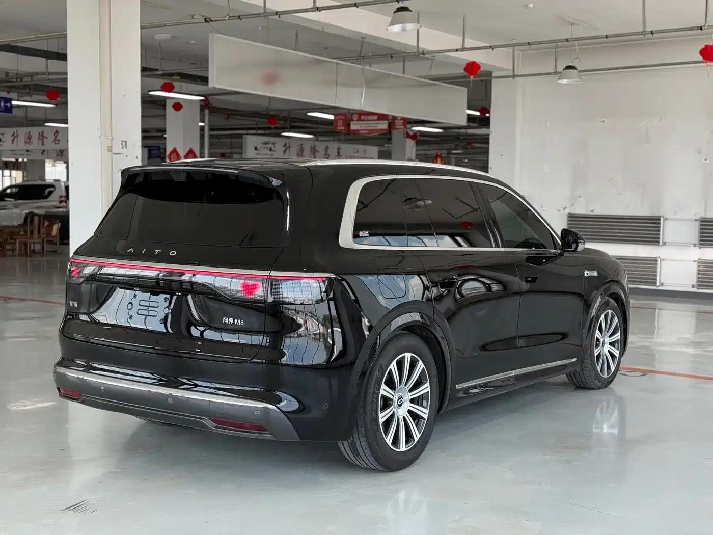 Wenjie M8 2025 Extended Range Max+ Version (53.4kWh, 5-seater, 192-line LiDAR) — миниатюра 9