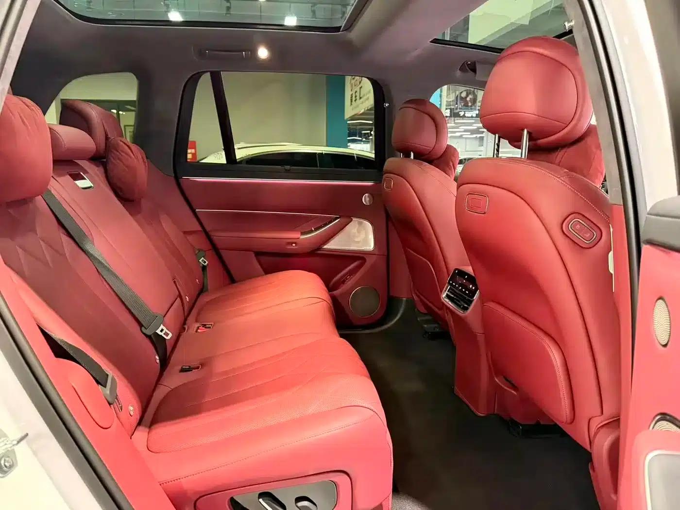 Wenjie M8 2025 Extended Range Max+ Version (53.4kWh, 5-seater, 192-line LiDAR) — миниатюра 14