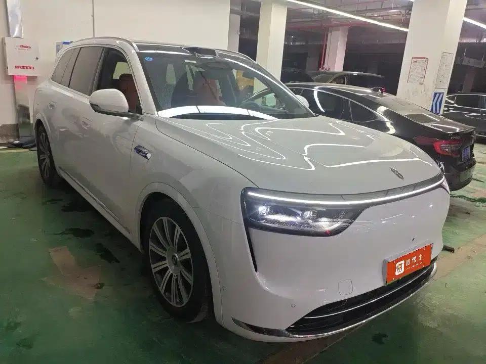 Wenjie M8 2025 Extended Range Max+ Version (53.4kWh, 5-seater, 192-line LiDAR) — миниатюра 2