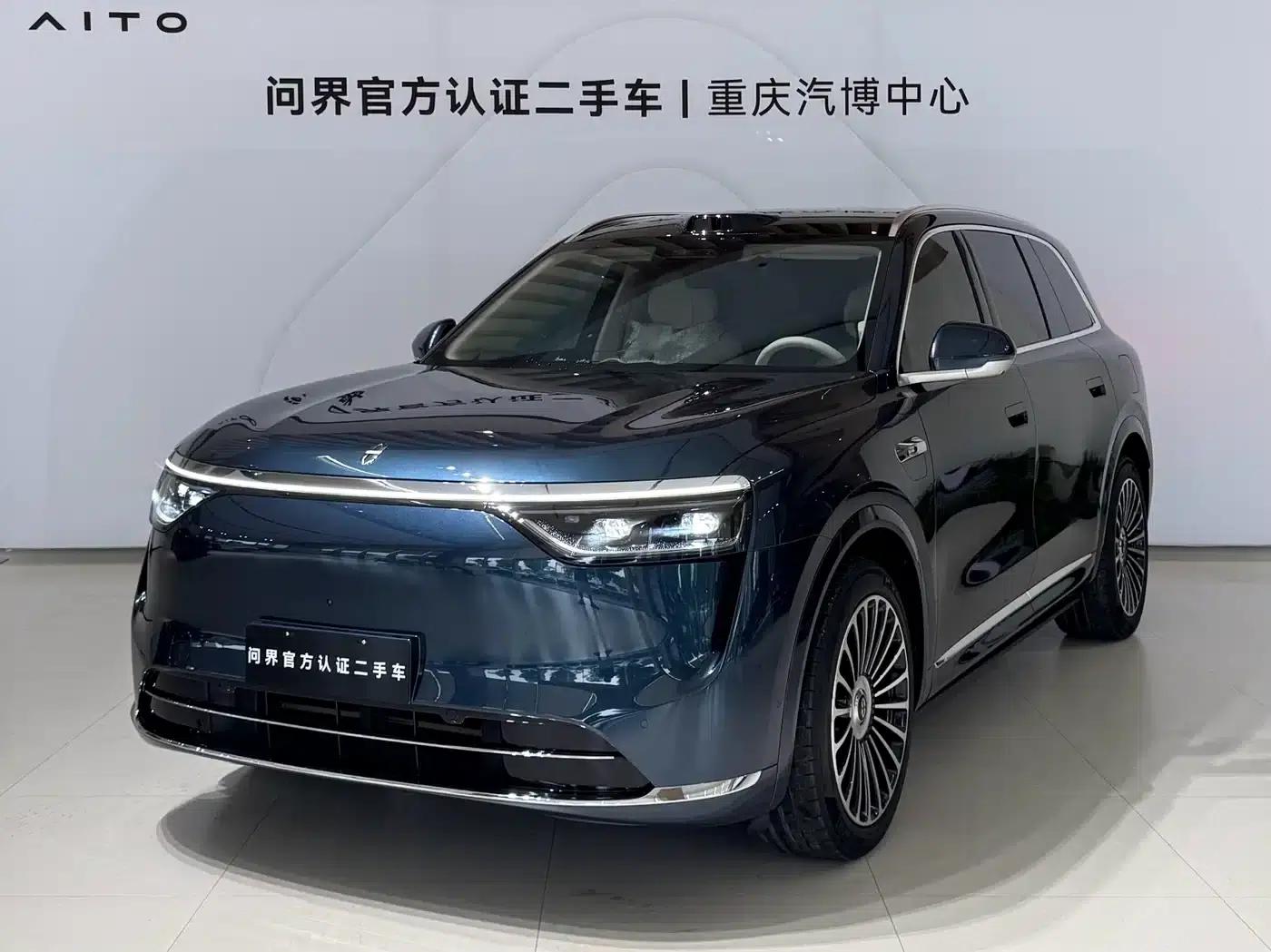 Wenjie M8 2025 Extended Range Max+ Version 53.4kWh 6-Seat Version (192-line LiDAR) — миниатюра 1