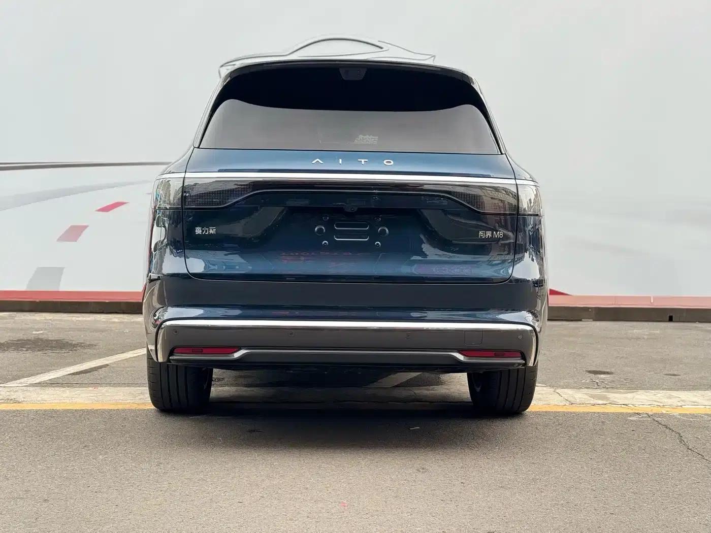 Wenjie M8 2025 Extended Range Max+ Version (53.4kWh, 6-seater, 192-line LiDAR) — миниатюра 5