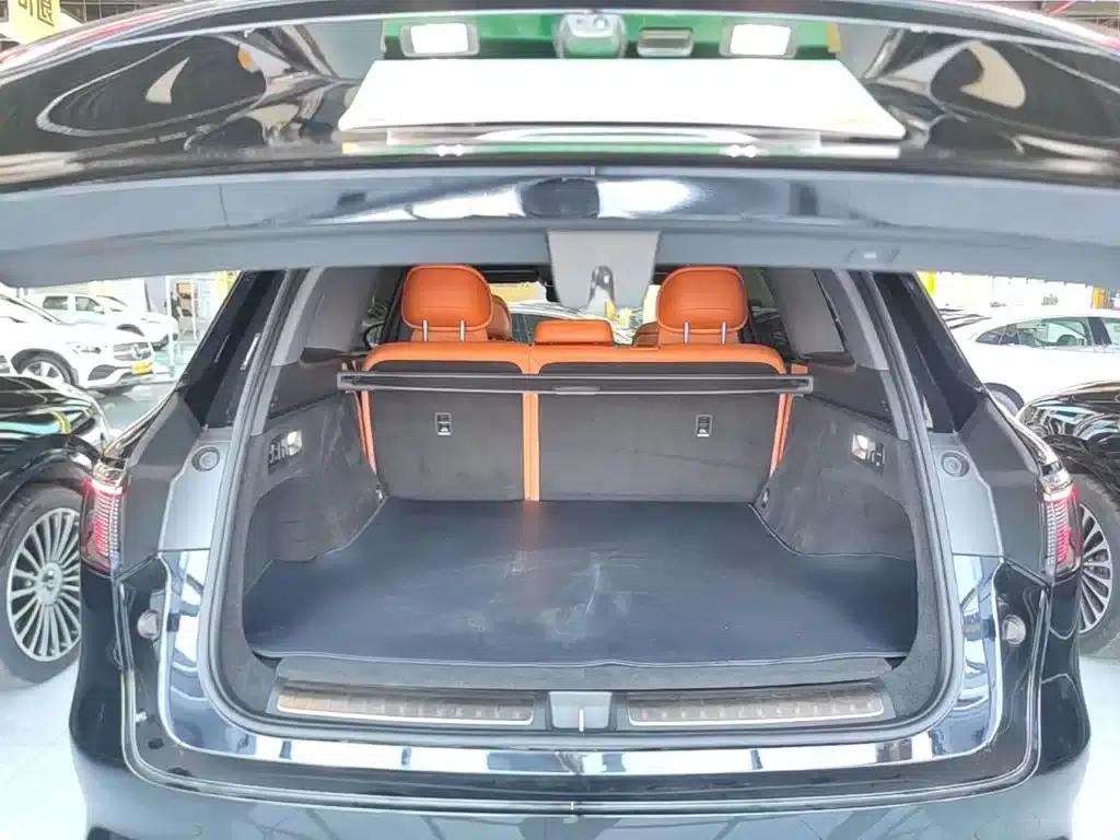 Wenjie M8 2025 Range Extended Max+ Version 53.4kWh 5-Seat Version (192-line LiDAR) — миниатюра 19