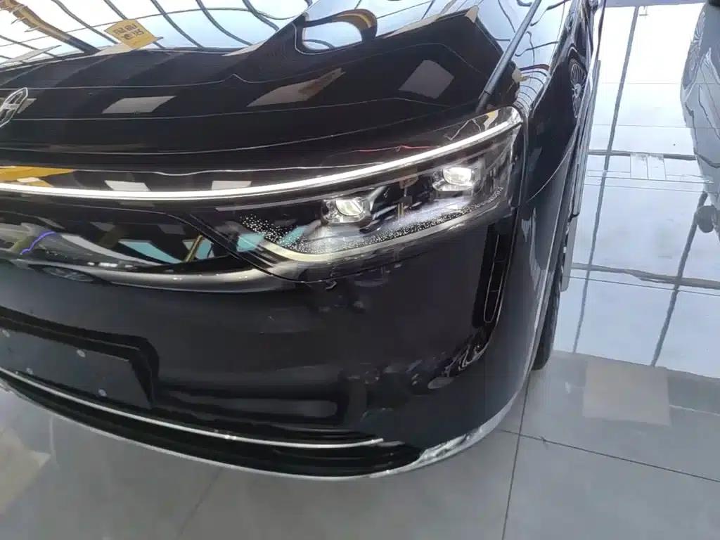 Wenjie M8 2025 Range Extended Max+ Version 53.4kWh 5-Seat Version (192-line LiDAR) — миниатюра 24