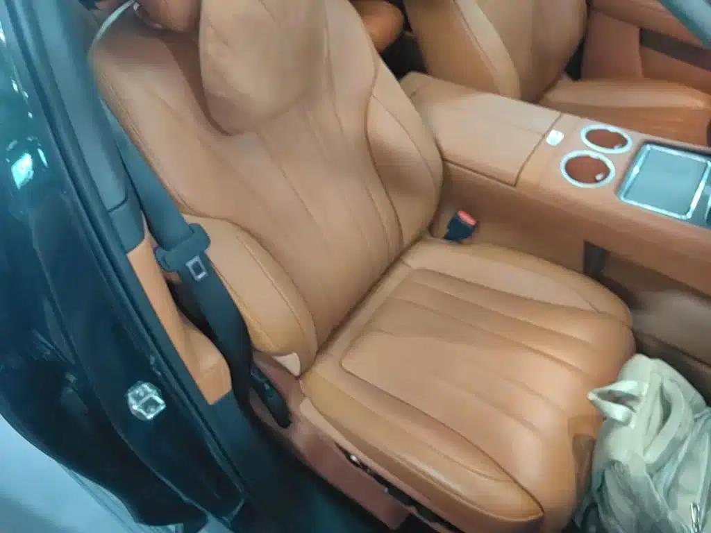 Wenjie M8 2025 Range Extended Ultra Edition 53.4kWh 6-Seat Version (192-line LiDAR) — миниатюра 25