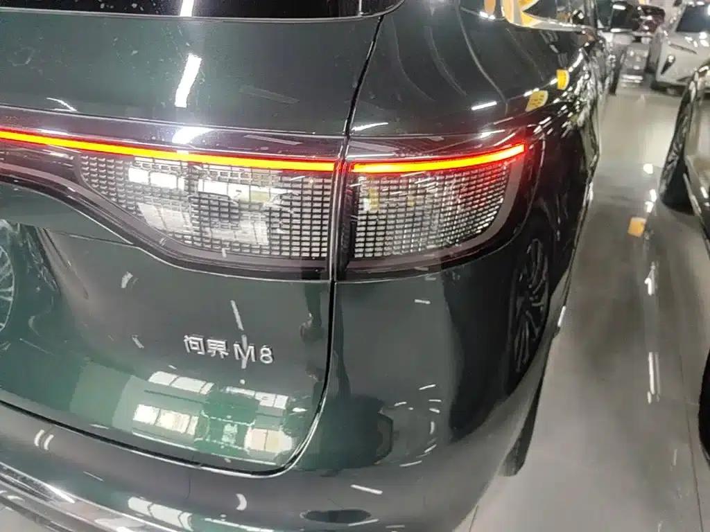 Wenjie M8 2025 Range Extended Ultra Edition 53.4kWh 6-Seat Version (192-line LiDAR) — миниатюра 8