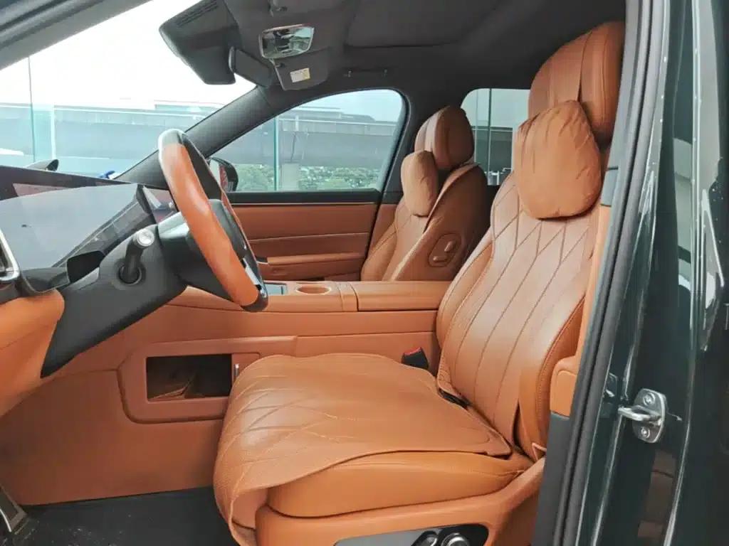 Wenjie M8 2025 Extended Range Max+ Version 53.4kWh 6-Seat Version (192-line LiDAR) — миниатюра 15