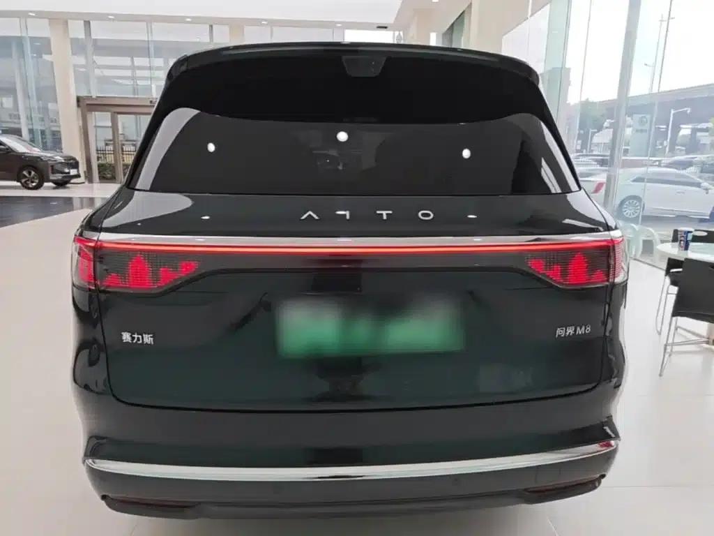 Wenjie M8 2025 Extended Range Max+ Version 53.4kWh 6-Seat Version (192-line LiDAR) — миниатюра 6