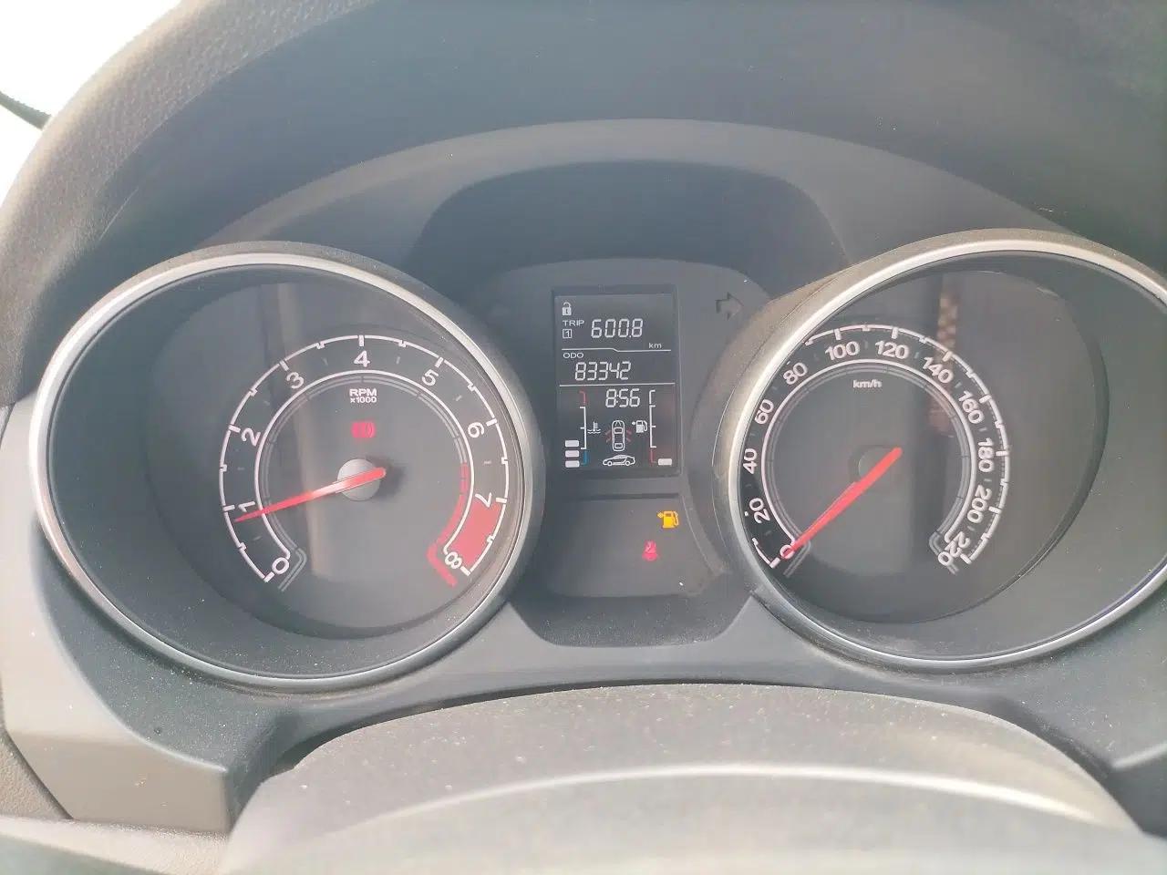 MG GT 2015 1.5T Manual Elite Edition — миниатюра 11