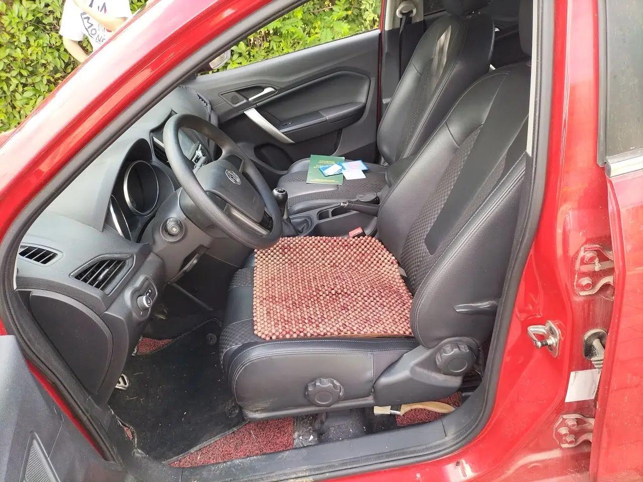 MG GT 2015 1.5T Manual Elite Edition — миниатюра 15