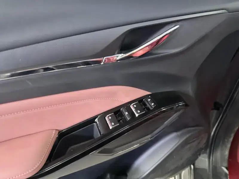 Changan X5 PLUS 2025 1.5T DCT Pioneer Edition — миниатюра 19