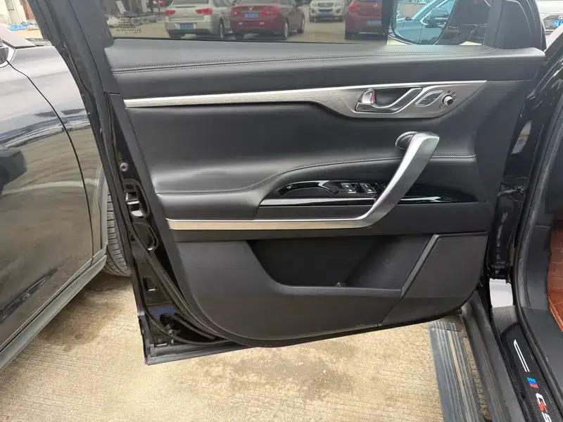 Changan CS95 2019 2.0T 4WD Luxury Edition — миниатюра 10