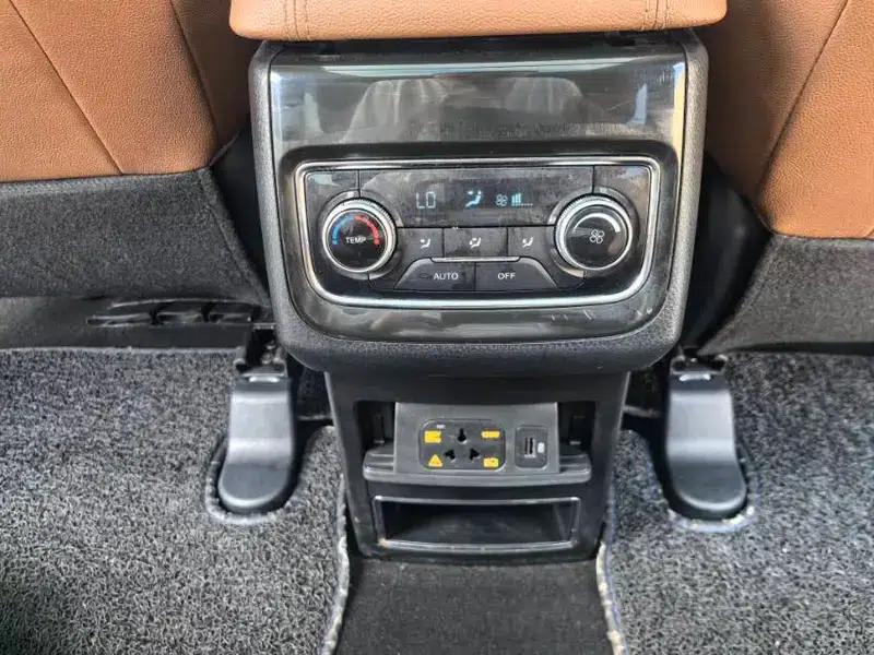 Changan CS95 2017 2.0T 2WD Smart Edition — миниатюра 7