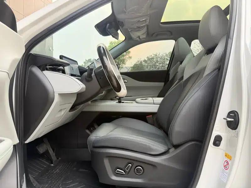 Changan UNI-Z 2025 1.5T DCT Premium Edition — миниатюра 23