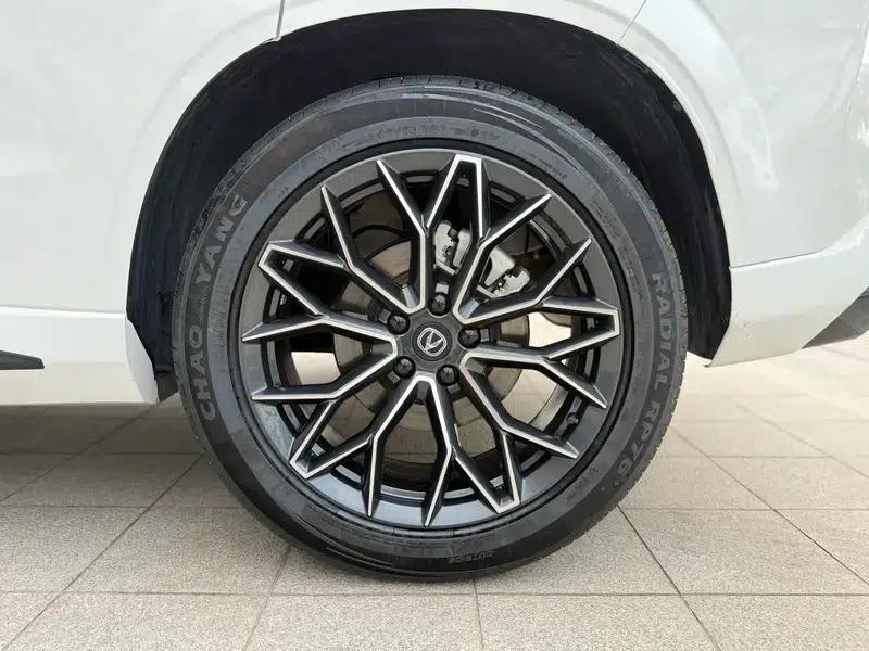 Changan UNI-Z 2025 1.5T DCT Premium Edition — миниатюра 8