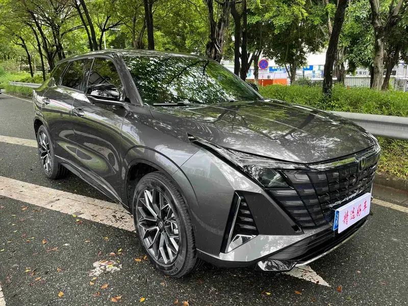 Changan UNI-Z 2025 1.5T DCT Luxury Edition — миниатюра 3