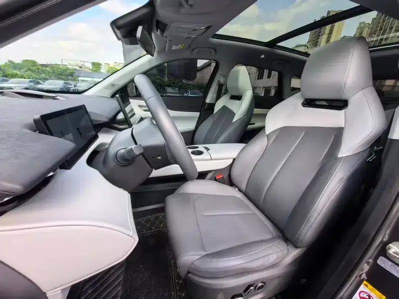 Changan UNI-Z 2025 1.5T DCT Premium Edition — миниатюра 12