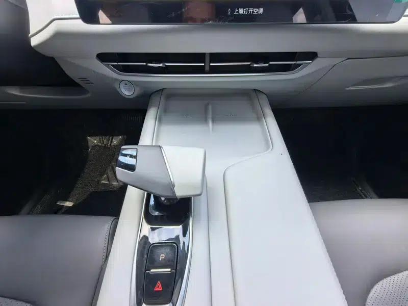 Changan UNI-Z 2025 1.5T DCT Premium Edition — миниатюра 7