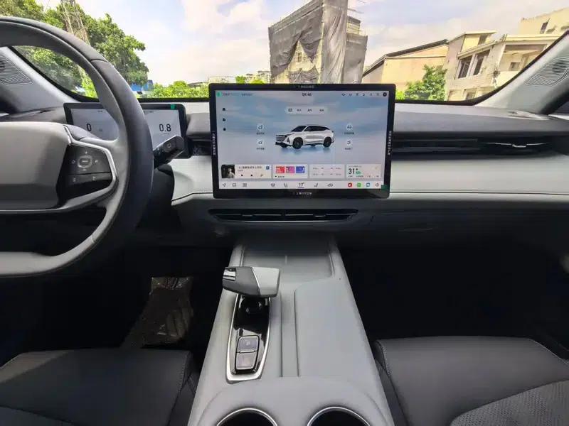 Changan UNI-Z 2025 1.5T DCT Premium Edition — миниатюра 8