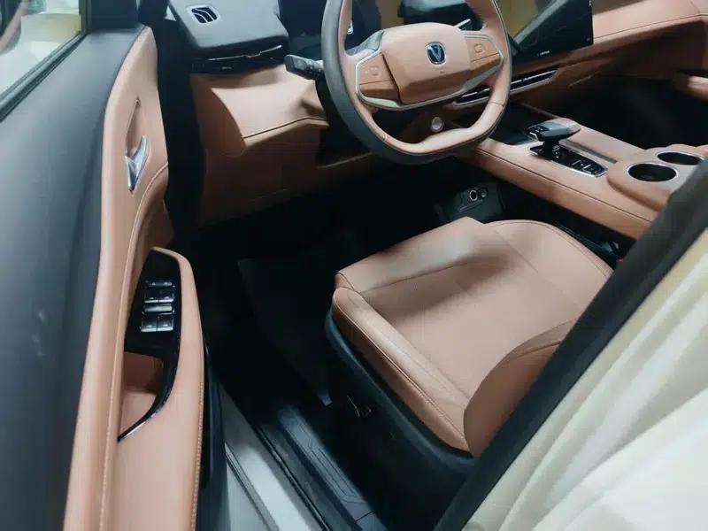 Changan UNI-Z 2025 1.5T DCT Luxury Edition — миниатюра 16