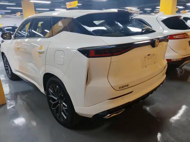 Changan UNI-Z 2025 1.5T DCT Luxury Edition — миниатюра 4
