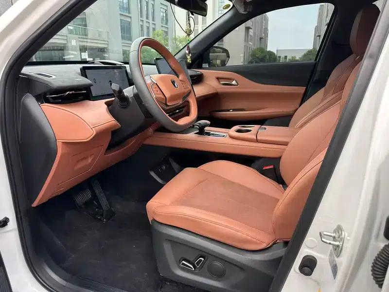 Changan UNI-Z 2025 1.5T DCT Luxury Edition — миниатюра 8