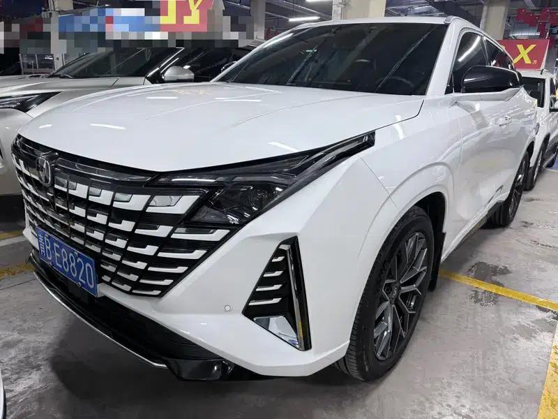 Changan UNI-Z 2025 1.5T DCT Premium Edition — миниатюра 1