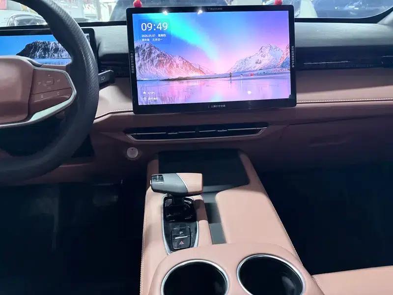 Changan UNI-Z 2025 1.5T DCT Premium Edition — миниатюра 8