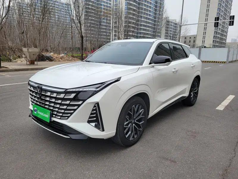 Changan UNI-Z 2025 1.5T DCT Premium Edition — миниатюра 1