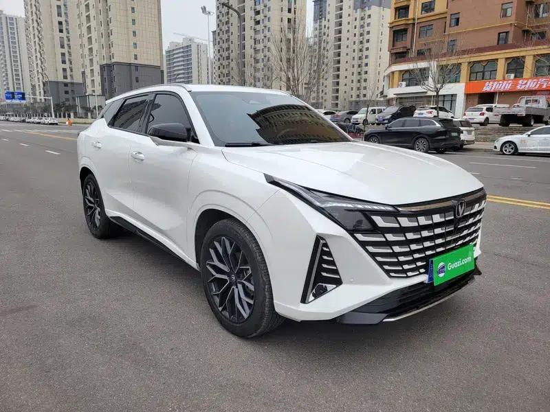 Changan UNI-Z 2025 1.5T DCT Premium Edition — миниатюра 3