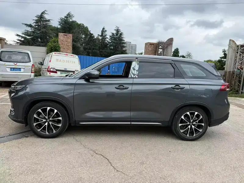 Changan X7 PLUS 2024 1.5T DCT Smart Enjoyment 5-seater — миниатюра 4