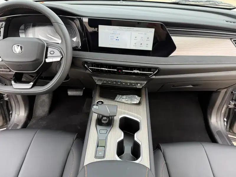 Changan X7 PLUS 2024 1.5T DCT Premium 7-seater — миниатюра 14
