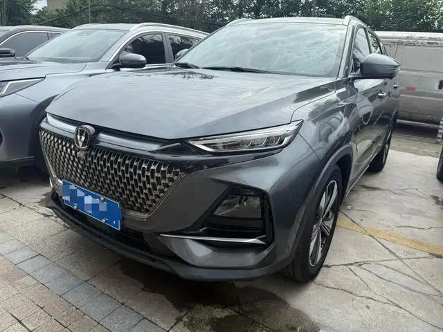 Changan X7 PLUS 2024 1.5T DCT Premium 7-seater