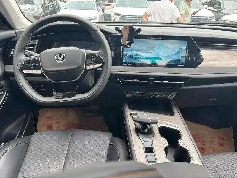 Changan X7 PLUS 2024 1.5T DCT Premium 7-seater — миниатюра 6
