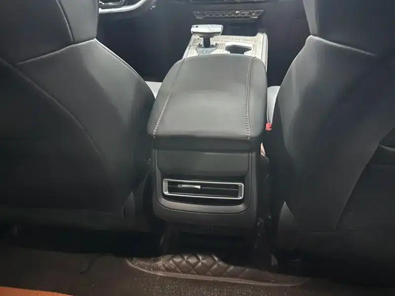 Changan X7 PLUS 2024 1.5T DCT Premium 7-seater — миниатюра 6