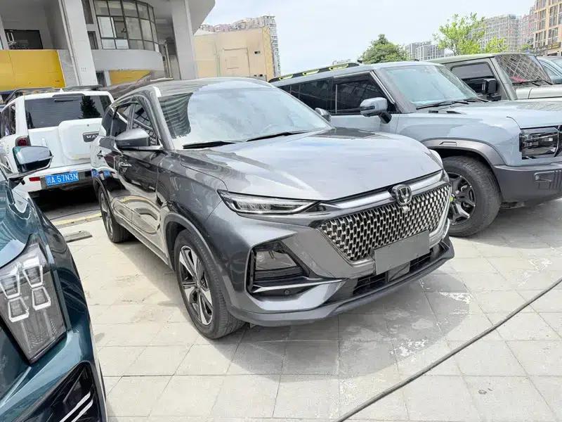 Changan X7 PLUS 2024 1.5T DCT Premium 7-seater — миниатюра 3