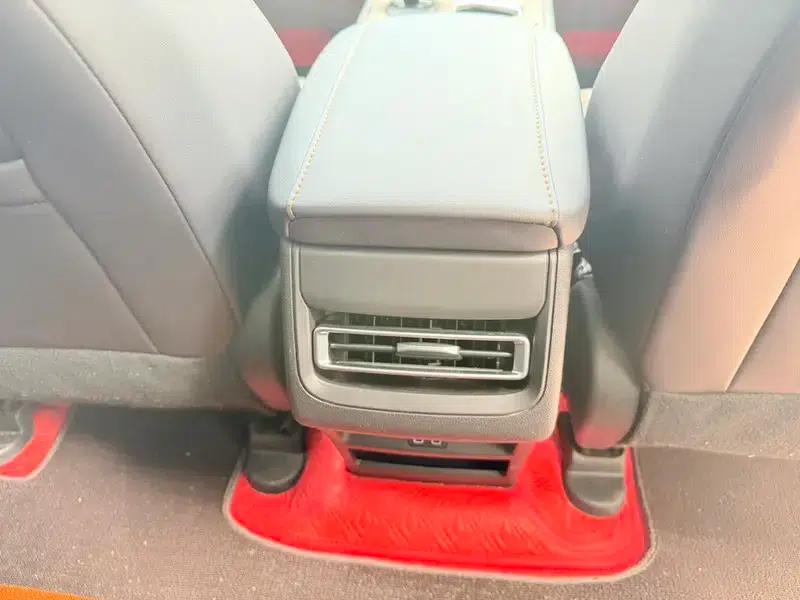 Changan X7 PLUS 2024 1.5T DCT Premium 7-seater — миниатюра 22