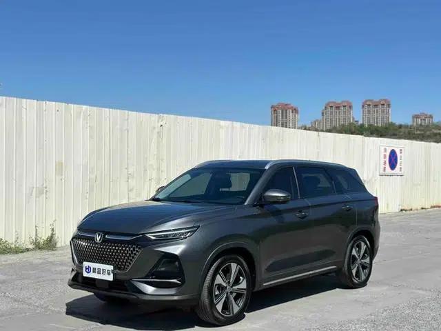 Changan X7 PLUS 2024 1.5T DCT Premium 7-seater