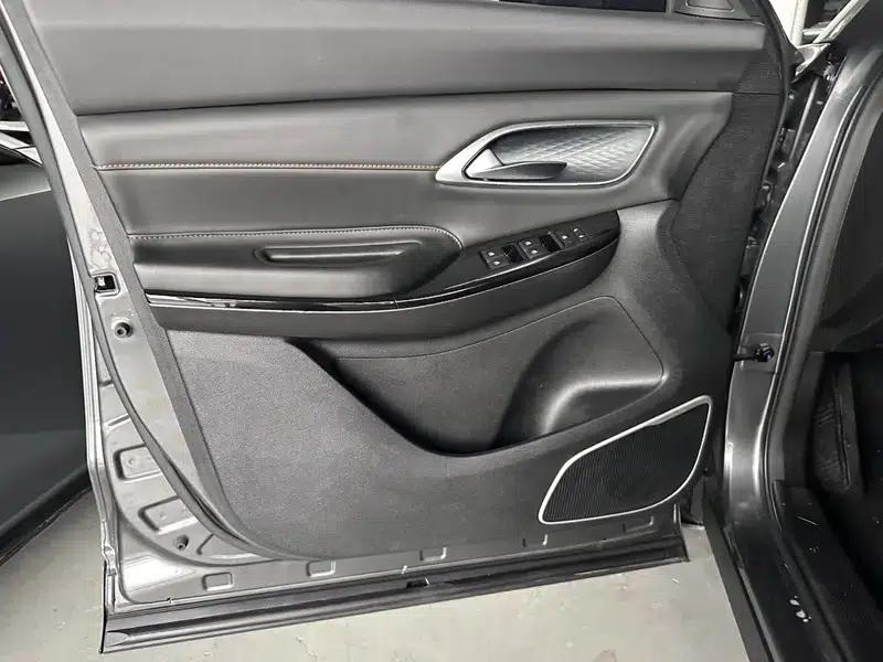 Changan X7 PLUS 2024 1.5T DCT Premium 7-seater — миниатюра 9