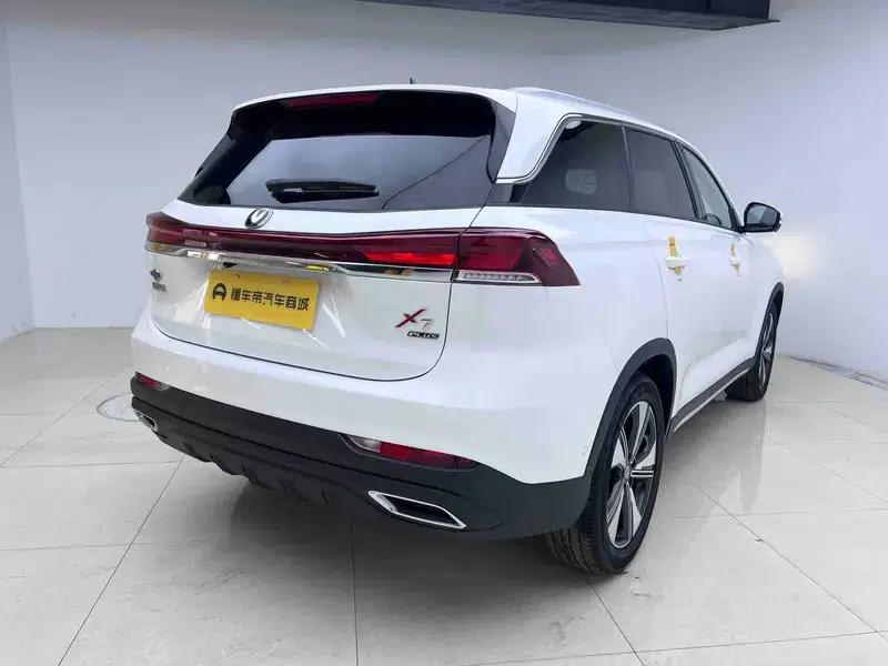 Changan X7 PLUS 2024 1.5T DCT Premium 7-seater — миниатюра 7