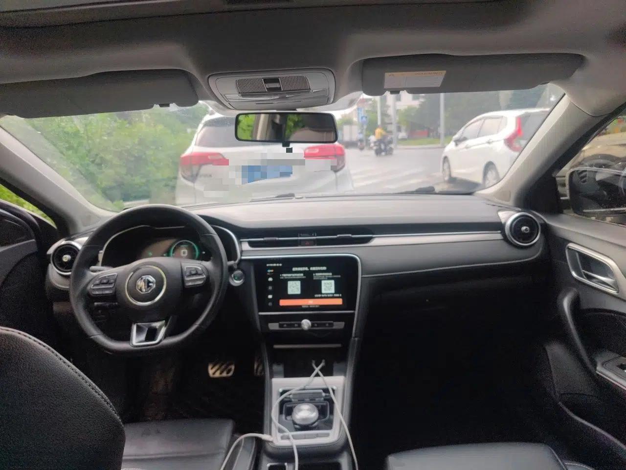 MG 6 New Energy 2018 45T E-DRIVE Intelligent Hybrid Premium Internet Edition — миниатюра 9
