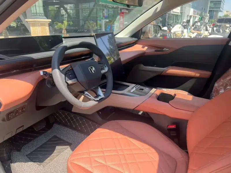 Changan Eado PHEV 2025 Smart Blue Whale 145KM Battleship Edition — миниатюра 8