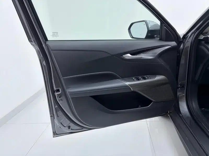 Changan Eado PHEV 2025 Smart Blue Whale 145KM Battleship Edition — миниатюра 17