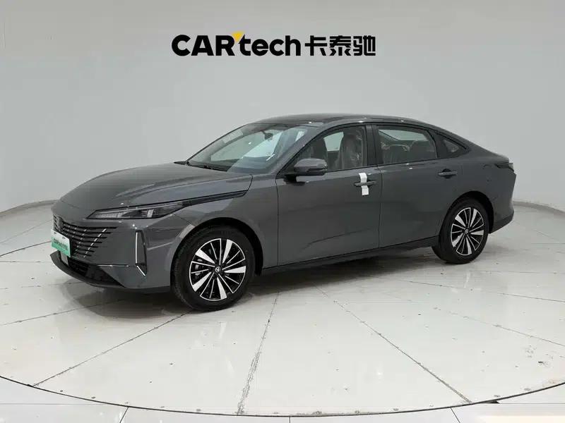 Changan Eado PHEV 2025 Smart Blue Whale 145KM High-Performance Edition — миниатюра 1