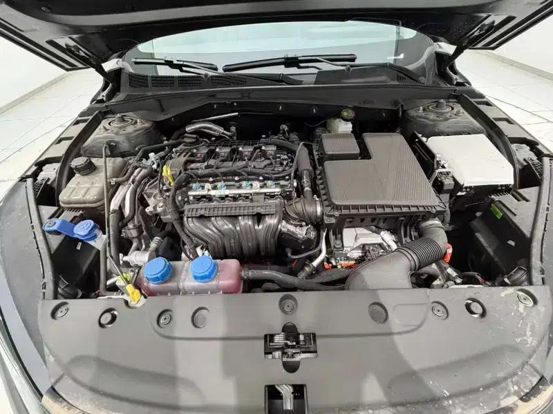 Changan Eado PHEV 2025 Smart Blue Whale 145KM High-Performance Edition — миниатюра 9