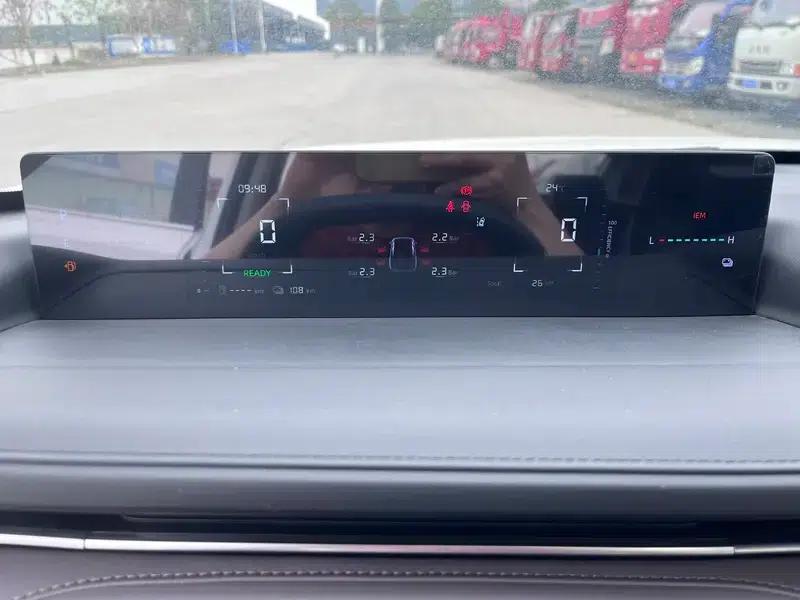 Changan Eado PHEV 2025 Smart Blue Whale 145KM Battleship Edition — миниатюра 13