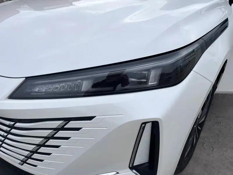 Changan Eado PHEV 2025 Smart Blue Whale 145KM Battleship Edition — миниатюра 9