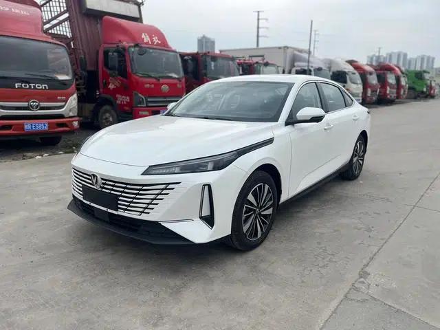 Changan Eado PHEV 2025 Smart Blue Whale 145KM Battleship Edition