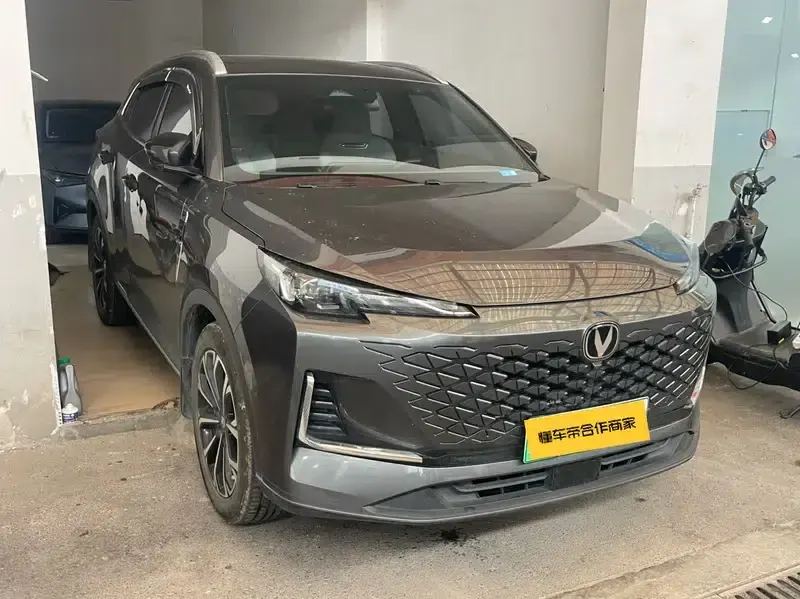 Changan CS55 PLUS PHEV 2025 Smart New Blue Whale 125km Battleship Edition — миниатюра 3