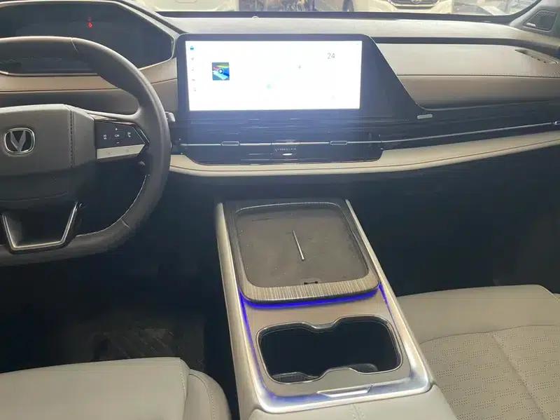 Changan CS55 PLUS PHEV 2025 Smart New Blue Whale 125km Battleship Edition — миниатюра 9
