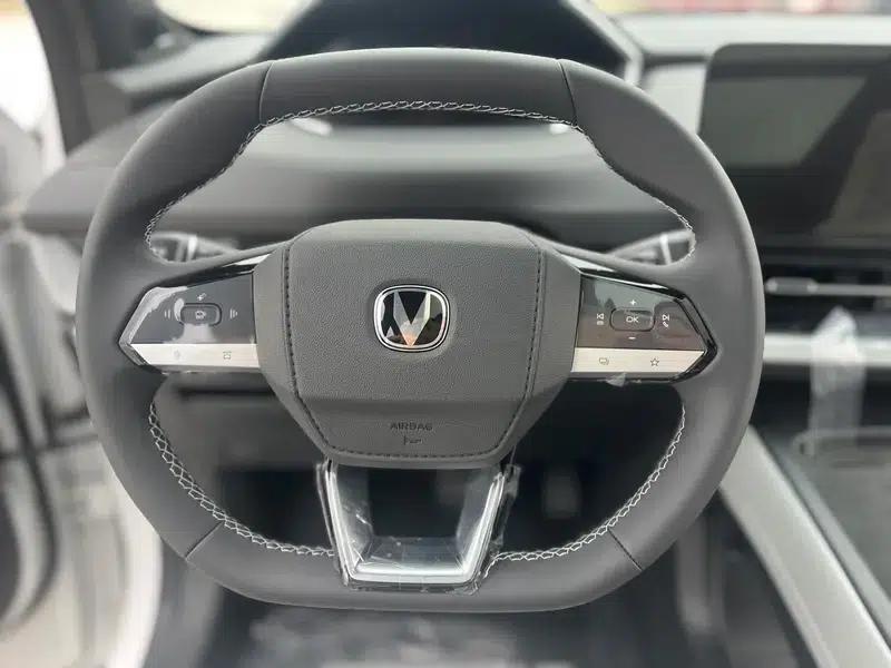 Changan CS55 PLUS PHEV 2025 Smart New Blue Whale 125km Battleship Edition — миниатюра 14